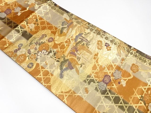 雲取りに鶴・松竹梅模様織り出し　袋帯